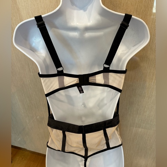 NWT VICTORIA"S SECRET Velvet appliqué teddy bodysuit - Picture 8 of 13